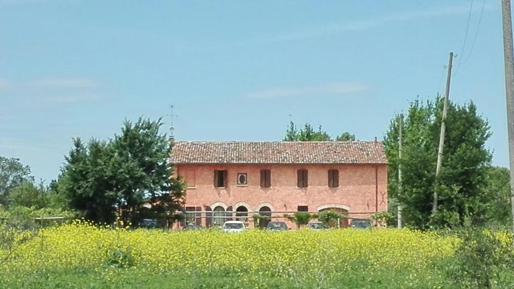 Agriturismo La Lenticchia Fratta Terme Bagian luar foto