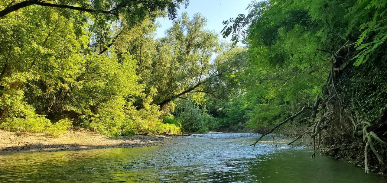 Agriturismo La Lenticchia Fratta Terme Bagian luar foto
